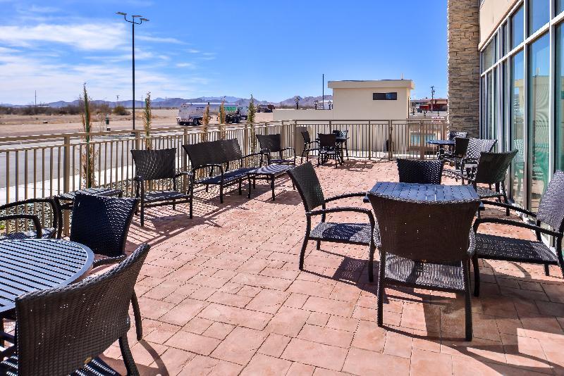 Holiday Inn Express & Suites - Van Horn By Ihg Exterior foto